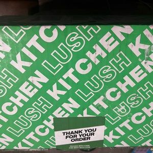 Lush kitchen box